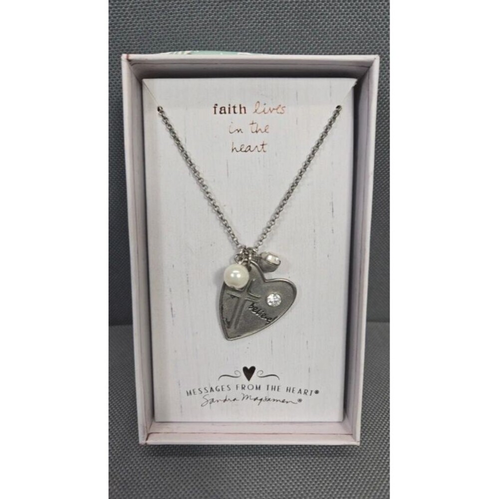 Sandra Magsamen "Faith Lives in the Heart" Charm Necklace – NIB